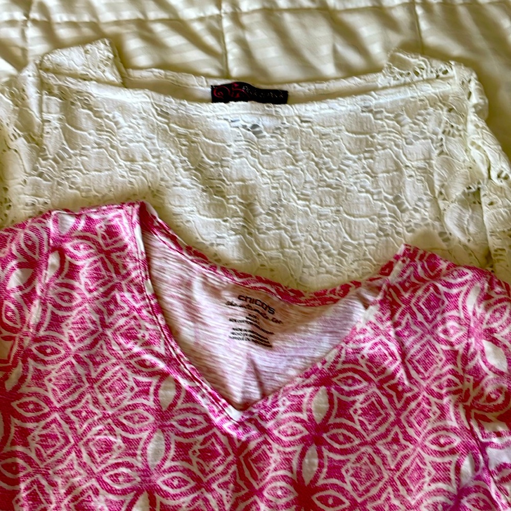 Peck and Peck white eyelet top
